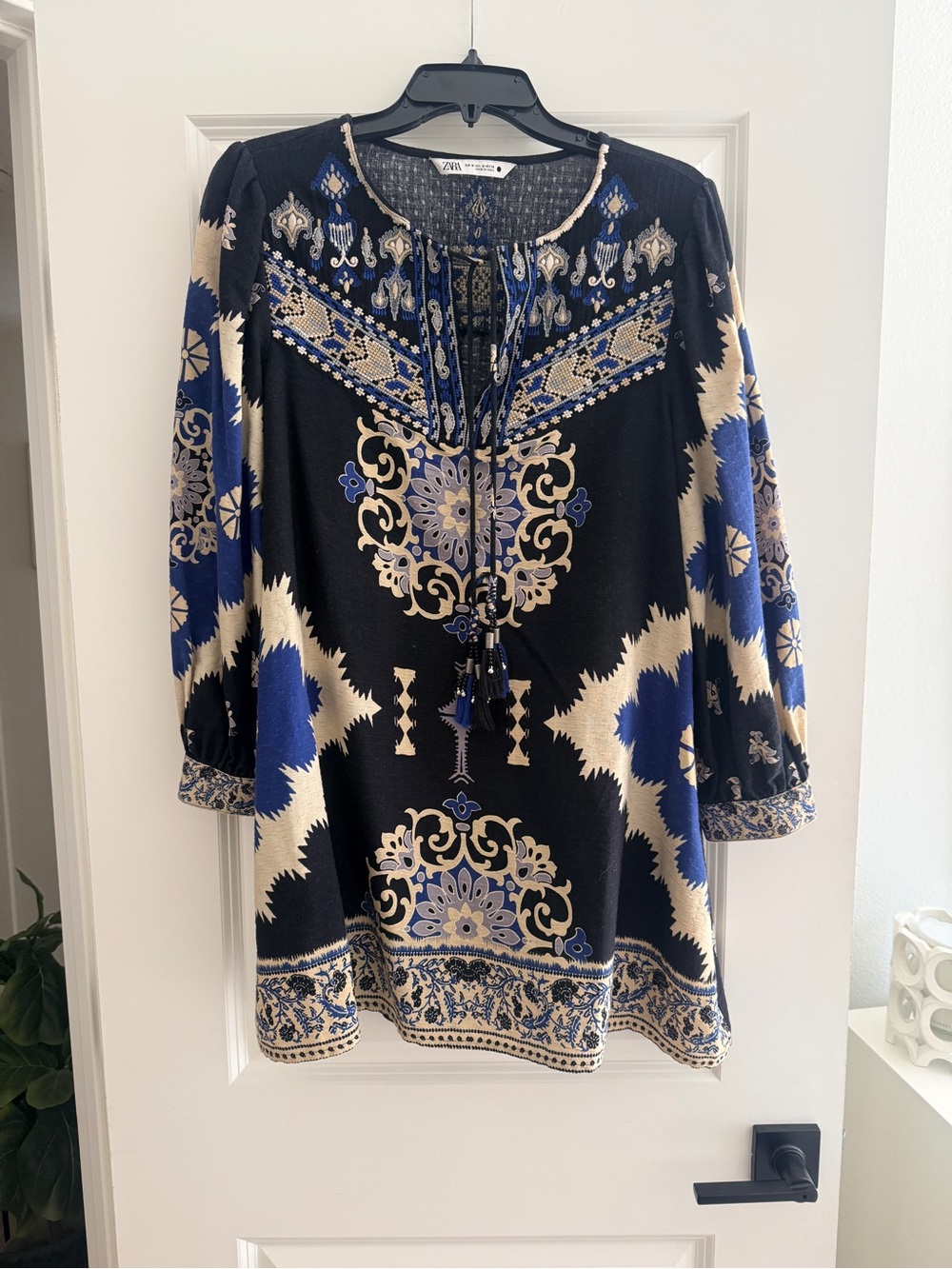 Zara Black & Blue embroidered dress Medium